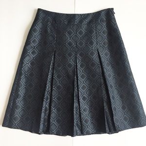 Ann Taylor Blue & Black Diamond Pleated Skirt - 4